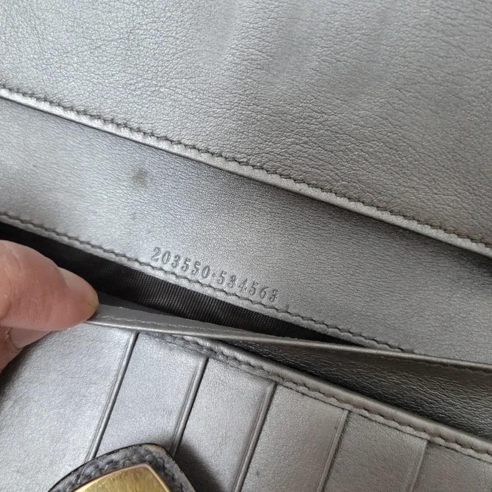 100% Authentic Gucci GG heart long wallet - Picture 6 of 16